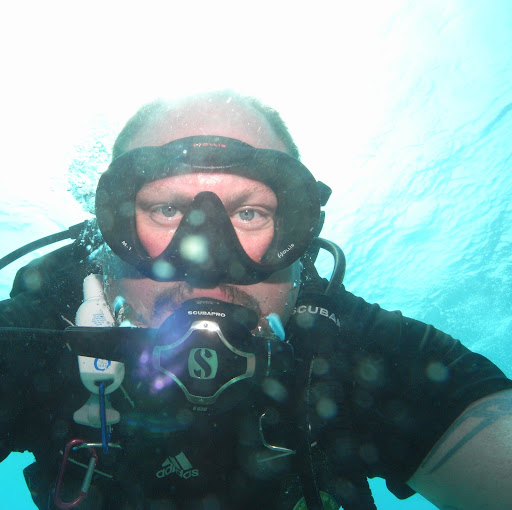 David Hooper Photo 26