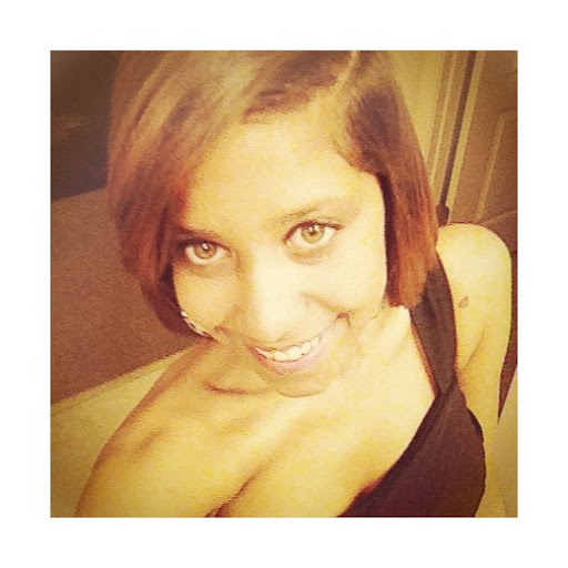 Erika Locklear Photo 6