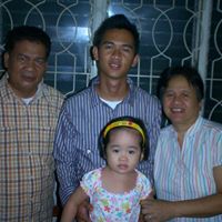 Eddie Robles Photo 18