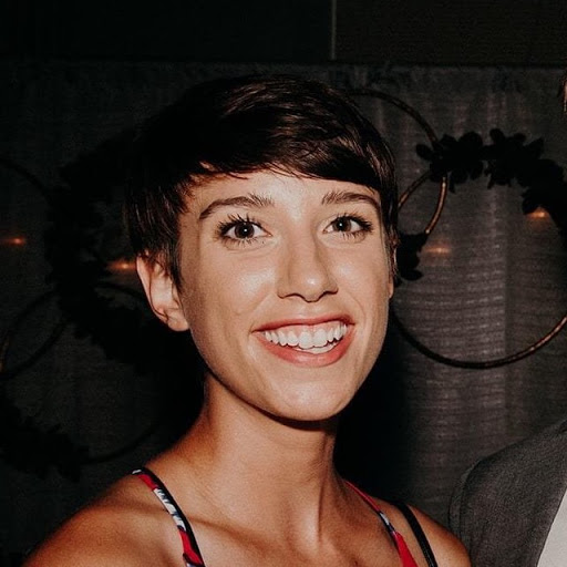 Samantha Callahan Photo 13