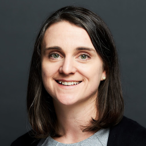 Sara Rafferty Photo 19