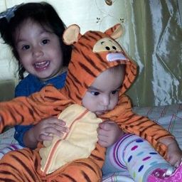 Veronica Rivas Photo 28