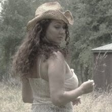 Joanna Meyer Photo 6