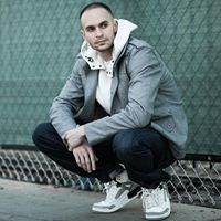 Chris Reichert Photo 23