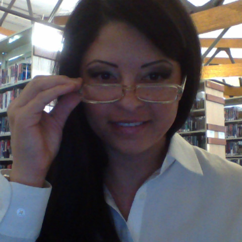 Michelle Whitaker Photo 15