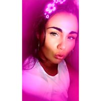 Rebecca Hendrick Photo 17