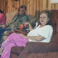 Gina Graves Photo 32