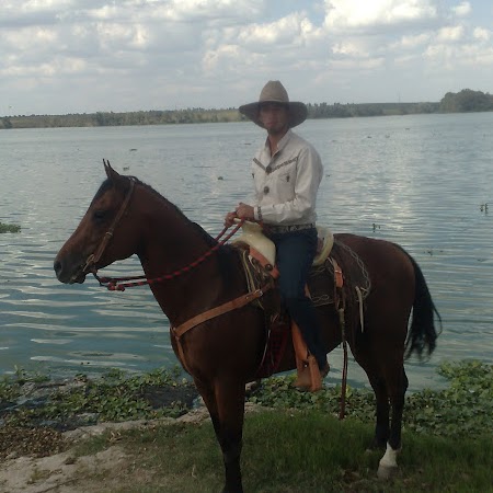 Adan Murillo Photo 3