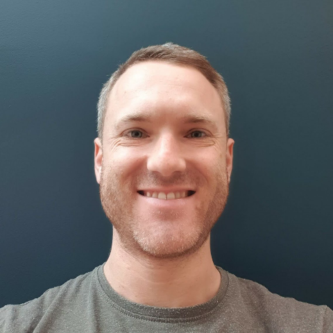 Adam Maxwell Photo 34