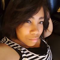 Victoria Cheek Photo 7