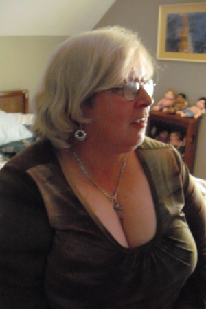Geraldine Mitchell Photo 23