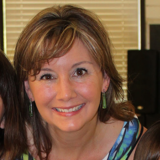 Andrea Mills Photo 19