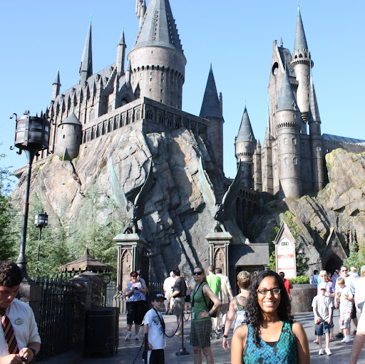 Stefanie Matthews Photo 16