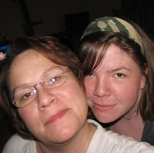 Kelly Gray Photo 36