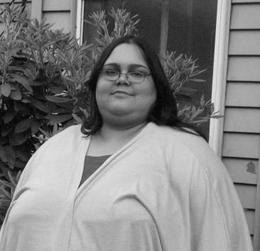 Elizabeth Martinez Photo 33