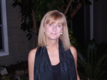 Suzanne Walker Photo 6