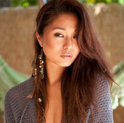 Mina Lee Photo 18