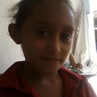 Elizabeth Cuellar Photo 16