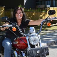 Julie Robichaud Photo 16