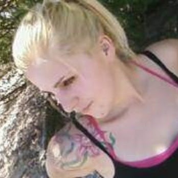 Heidi Bishop Photo 14