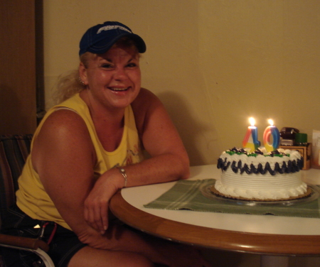 Melissa Gordon Photo 30