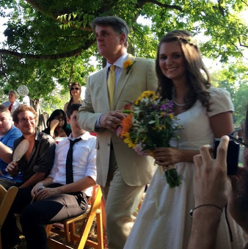 Julia Watkins Photo 13