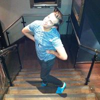 Adam Hodge Photo 12