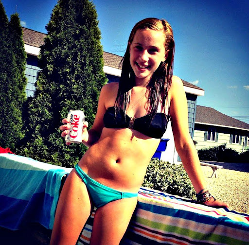 Julia Mcgowan Photo 29