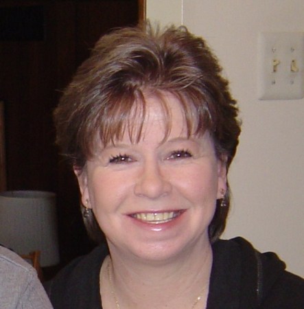 Cynthia James Photo 30