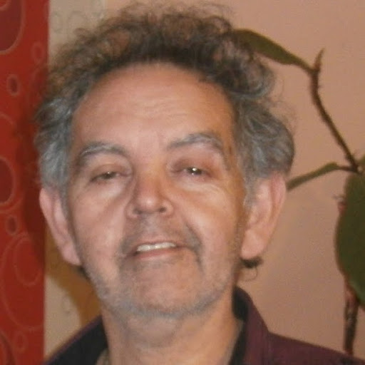 Manuel Zuniga Photo 24