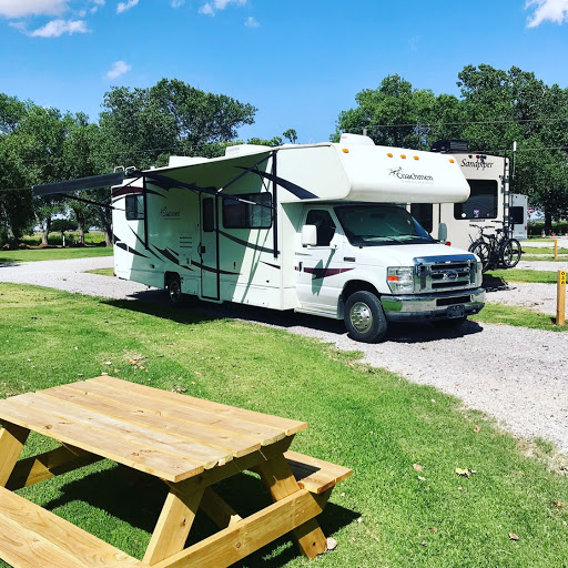 Kelly Bailey Photo 23