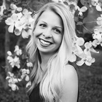 Julie Botts Photo 15