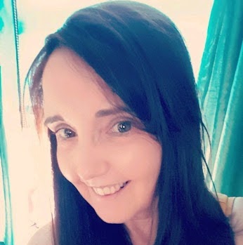 Ellen Pearce Photo 6