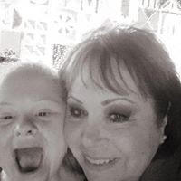 Laurel Ellis Photo 13