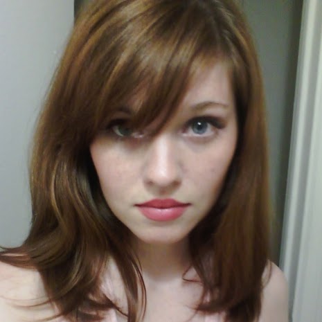 Laura Hines Photo 15