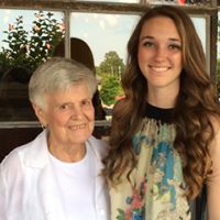 Sarah Whitt Photo 16