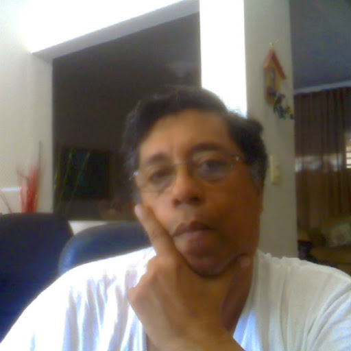 Roberto Robles Photo 21