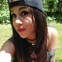 Amy Joyce Photo 23