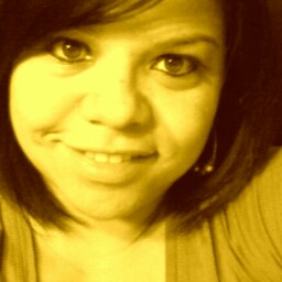 Doris Aguilar Photo 15