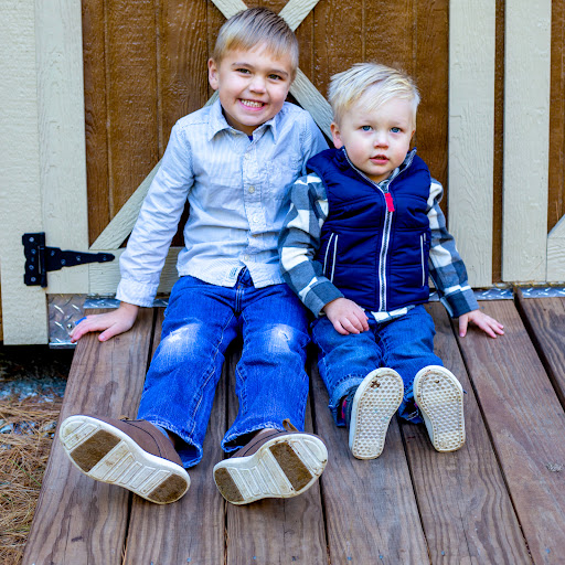 Dustin Hart Photo 22