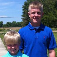 Stacy Hopkins Photo 24