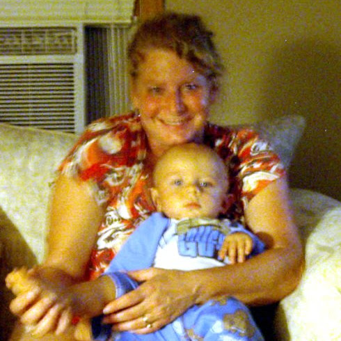 Bonnie Cain Photo 41