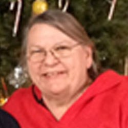 Linda Worthington Photo 31