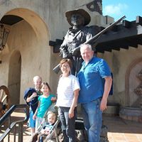 Lawrence Howard Photo 27