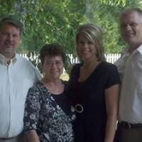 Carolyn Franks Photo 16