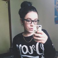 Holly Kerr Photo 7