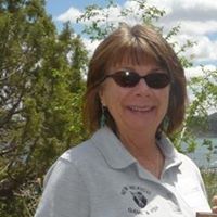 Colleen Welch Photo 33