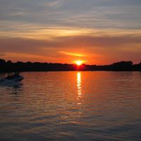 Michelle Keating Photo 15