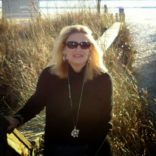 Cynthia Martinez Photo 48