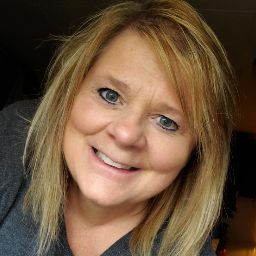 Christine Fisher Photo 17